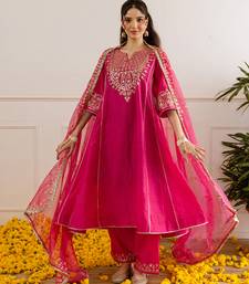 Pink embroidered chanderi kurta set