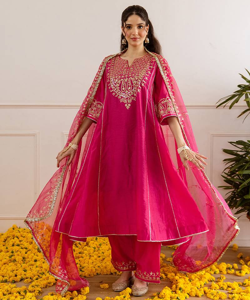 Pink embroidered chanderi kurta set