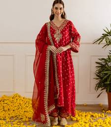 Red embroidered chanderi kurta set