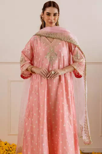 Peach embroidered chanderi kurta set