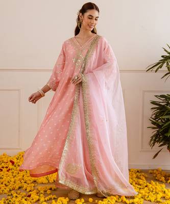Peach embroidered chanderi kurta set 5