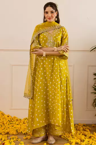 Yellow embroidered chanderi kurta set
