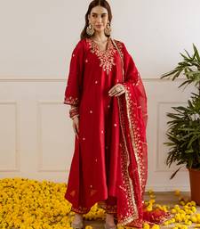 Red embroidered chanderi kurta set