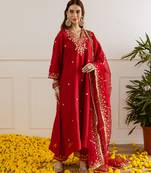 Red embroidered chanderi kurta set
