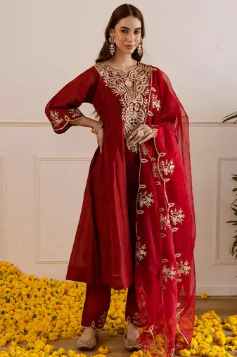 Maroon embroidered chanderi kurta set