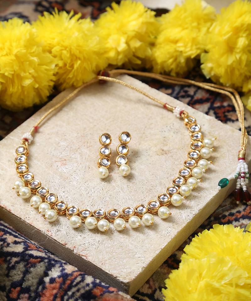 Kundan necklace set for wedding