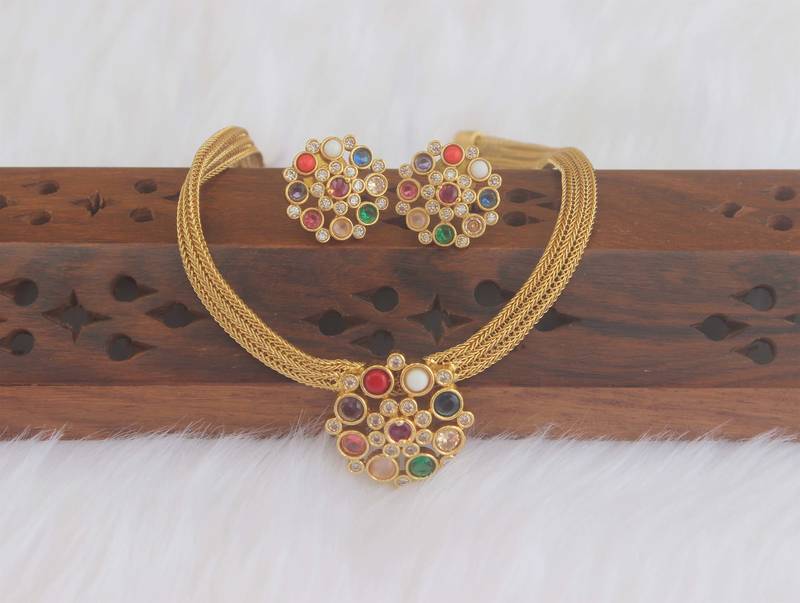 Matte finish navaratna necklace set