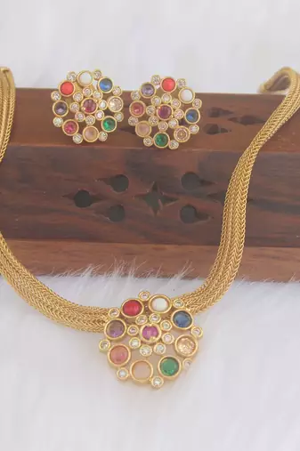 Matte finish navaratna necklace set