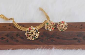 Matte finish navaratna necklace set 3