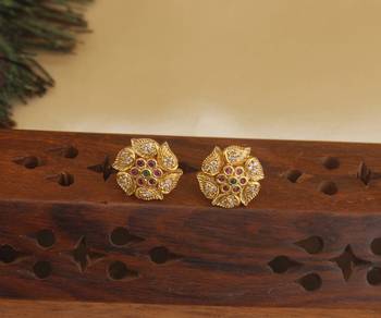 Matte finish flower shape necklace set 4