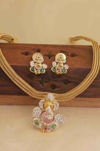 Matte finish ganesha necklace set