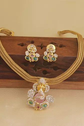 Matte finish ganesha necklace set