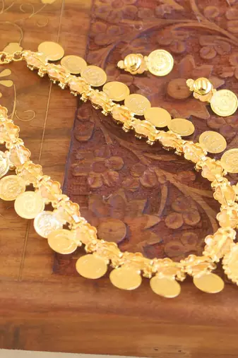 Kerala style kasu necklace set