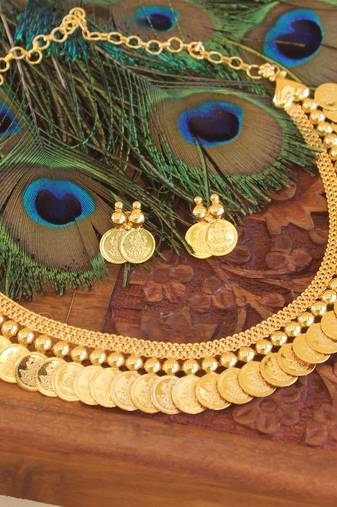 Kerala style kasu gold plated necklace set
