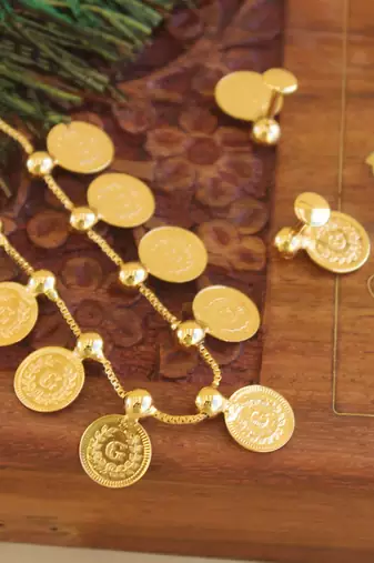 Kerala style gold plated kasu necklace set