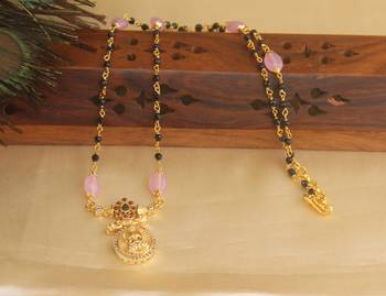 Gold plated kasu black beads necklace 3