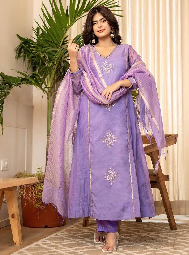 Aaysa floral embroidered purple v-neck chanderi a-line kurta with trouser & dupatta