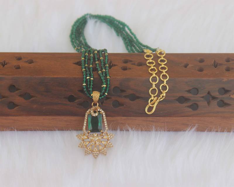 Gold plated handmade beads pendant necklace