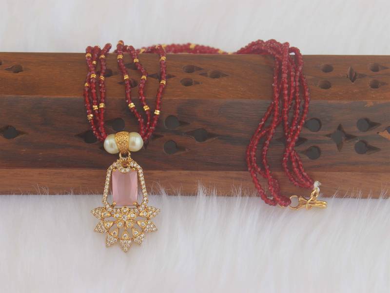 Gold plated handmade beads pendant necklace