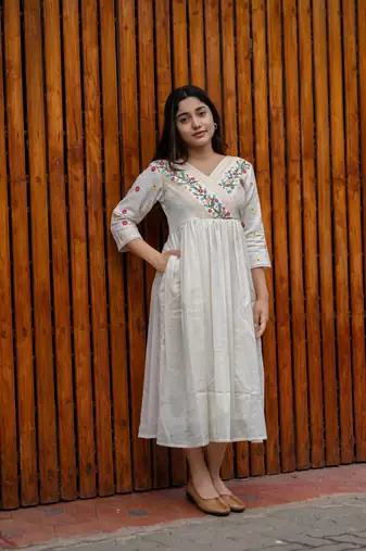 floral embroidered white v-neck  cotton anarkali kurti