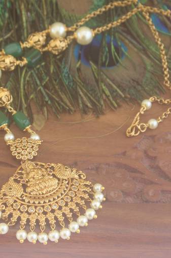 Temple handmade pearl beads necklace