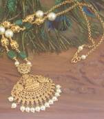 Temple handmade pearl beads necklace