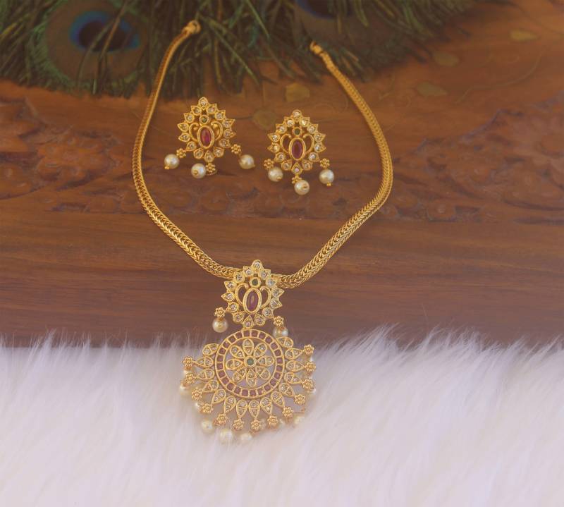 Matte finish stone necklace set