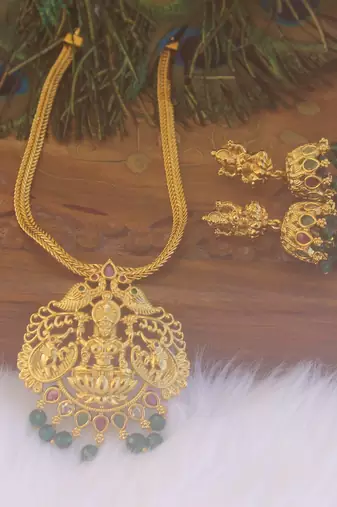 Matte finish temple peacock  necklace set