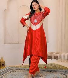 Aaysa floral printed orange round neck muslin a-line kurta with trouser