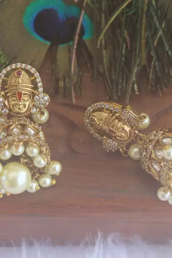 Matte finish kerala style jumka earrings