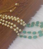 Handmade pearl beads necklace