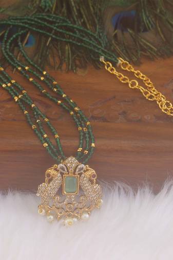 Peacock handmade beads necklace