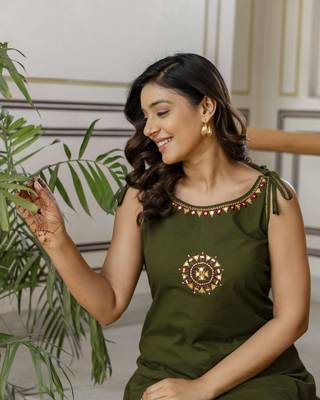 Olive Green Embroidered Cotton Kurta and Pant Set 2