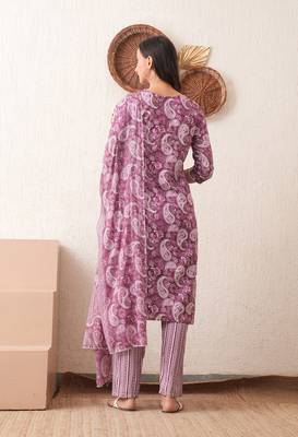 Women printed rayon occasional magenta straight kurta pant dupatta set 2