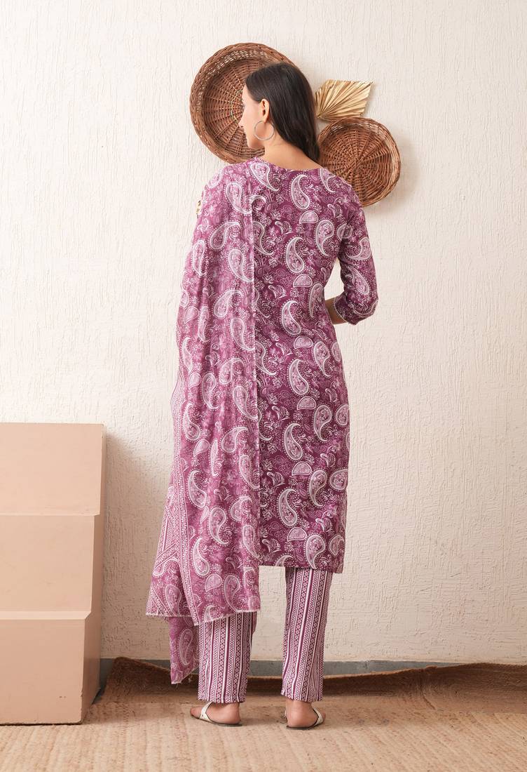 Women printed rayon occasional magenta straight kurta pant dupatta set