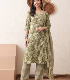 Women printed rayon occasional green straight kurta pant dupatta set