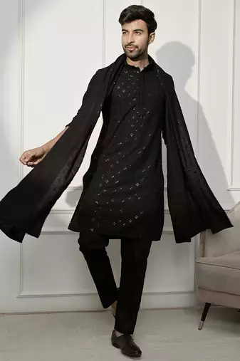 black kurta pyjama set with dupatta