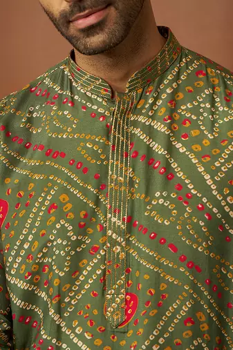 green bandhani kurta with pyjama - traditional print set