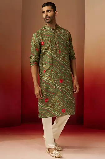 green bandhani kurta with pyjama - traditional print set