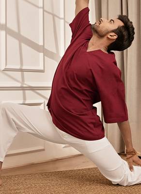 Maroon cotton kurta with white palazzo set 1