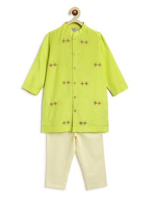 Green embroidered viscose kurta set 2