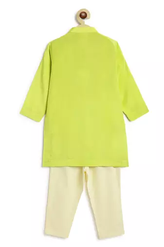 Green embroidered viscose kurta set