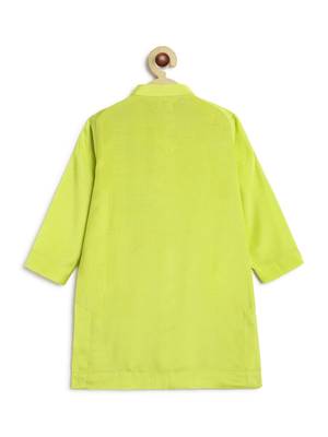 Green embroidered viscose kurta set 5