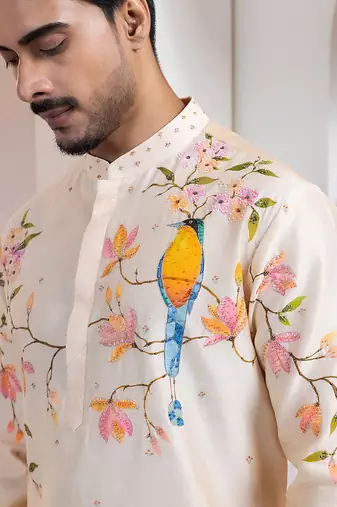 Ivory embroidered chanderi kurta set