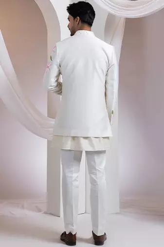 Ivory embroidered chanderi kurta jacket set