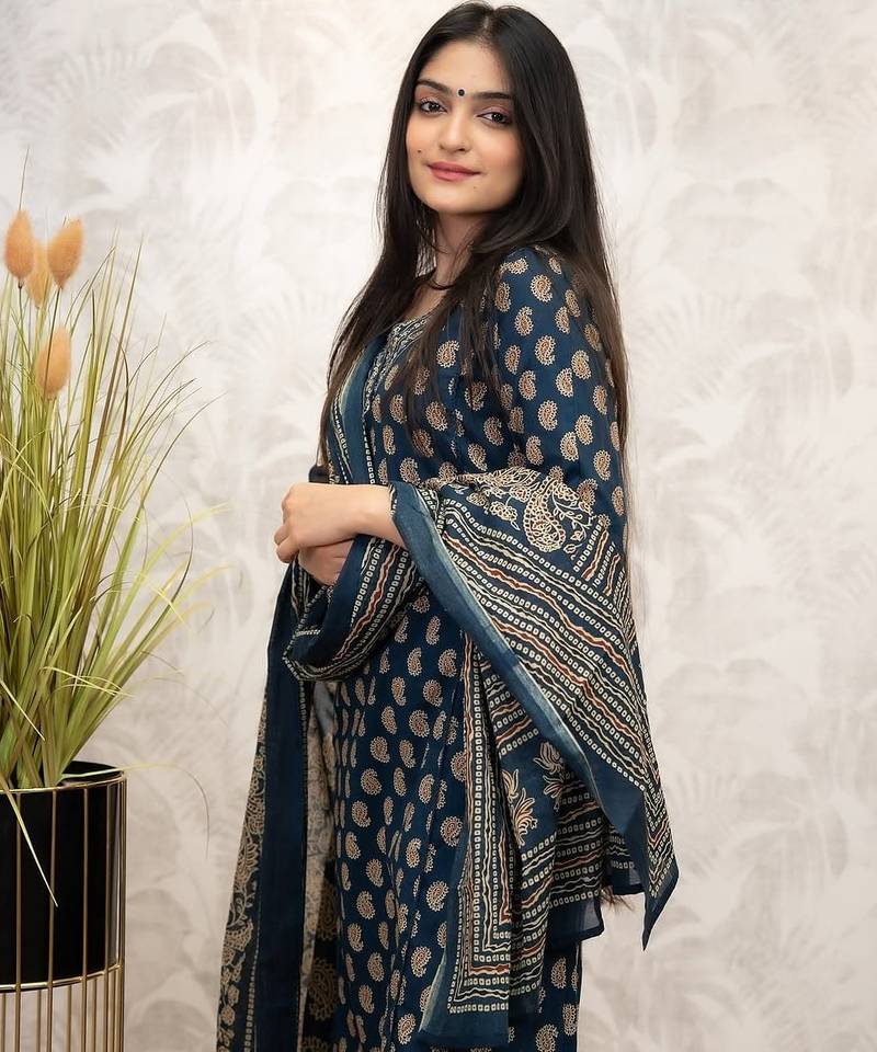 Floral printed blue v-neck pure cotton kurta with trouser & dupatta set