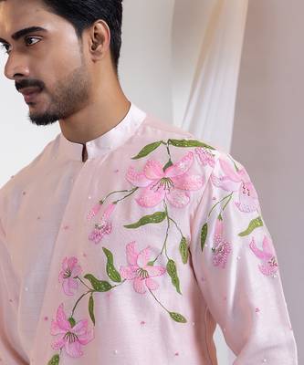 Pink embroidered chanderi kurta set 2