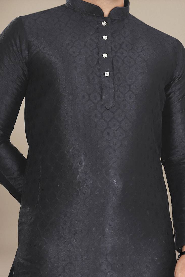 Black jacquard straight men's kurta pyjama