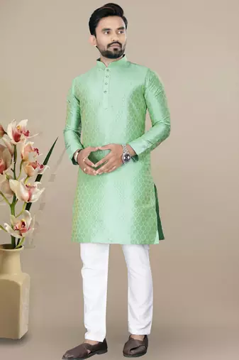 Pista jacquard straight men's kurta pyjama