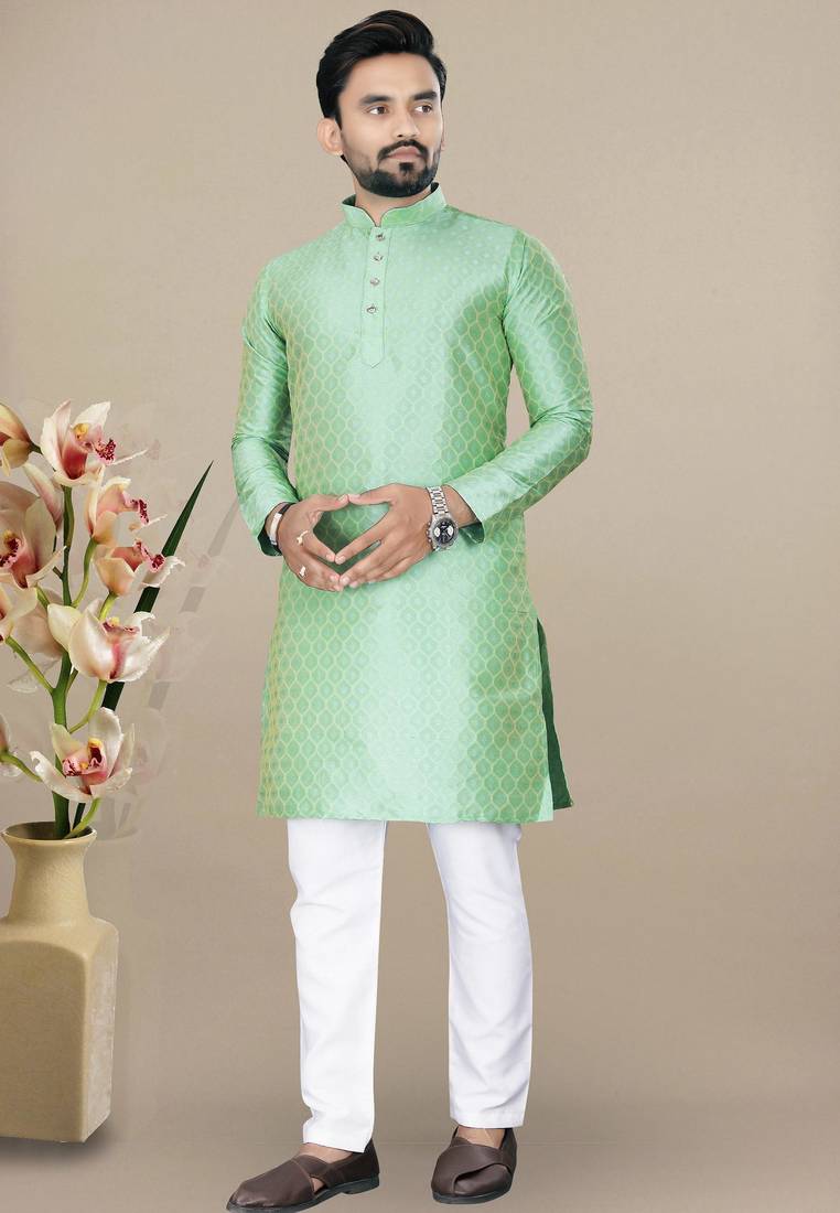 Pista jacquard straight men's kurta pyjama